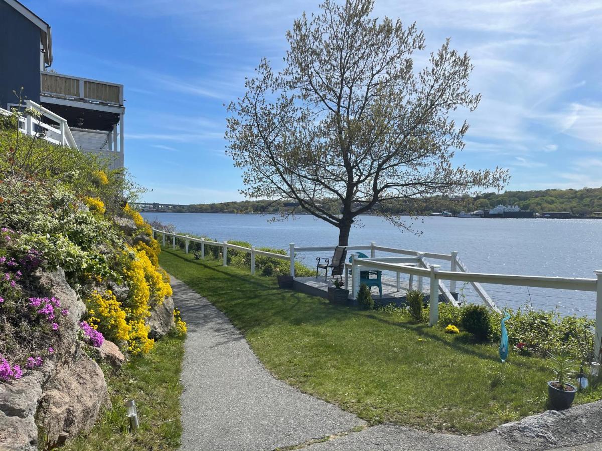 Waterfront Home With A View グロトン エクステリア 写真