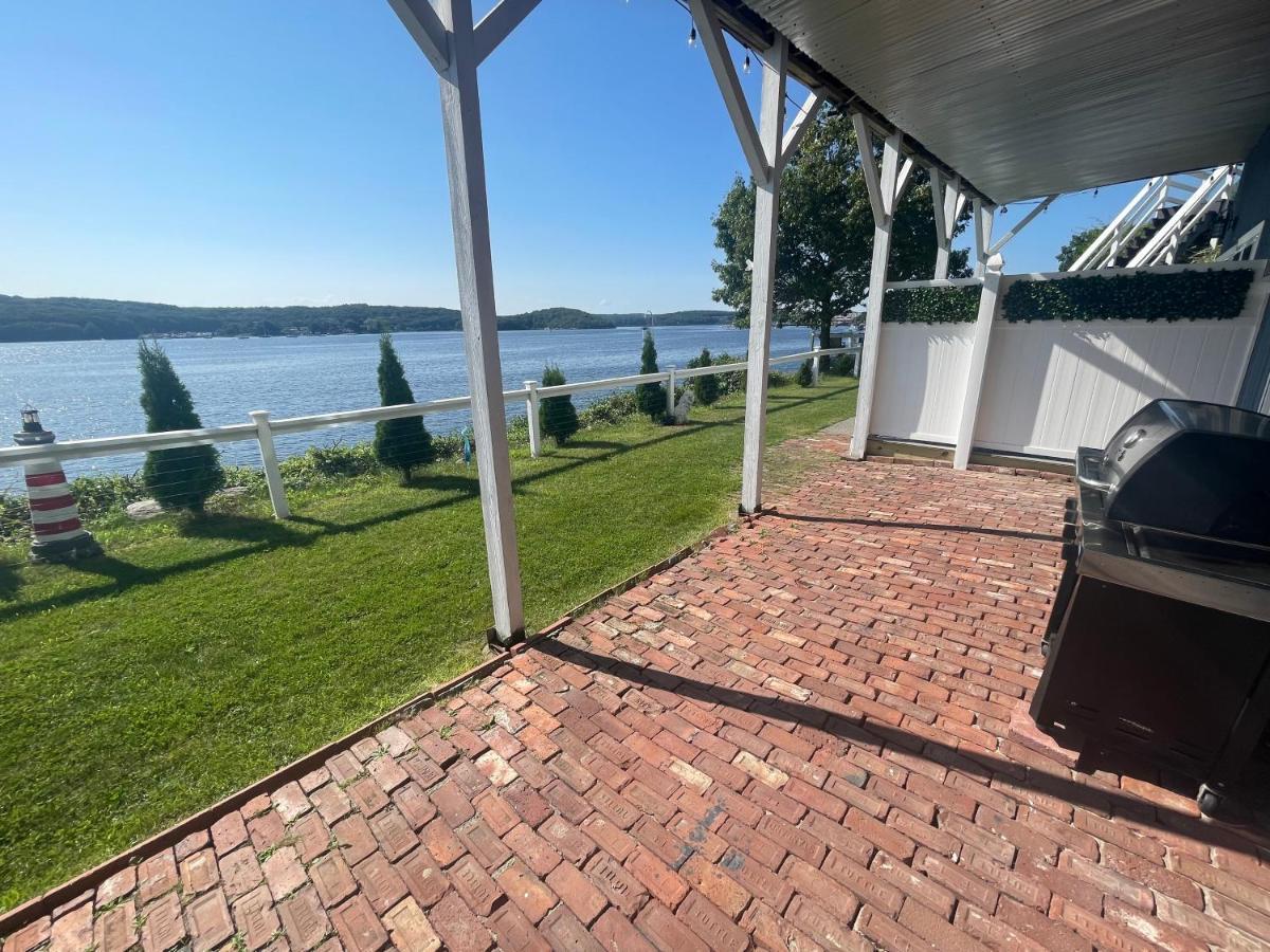Waterfront Home With A View グロトン エクステリア 写真